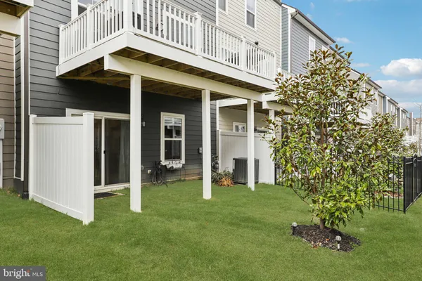 $664,900 | 1687 Aspen Poplar Road, Dumfries, VA 22026