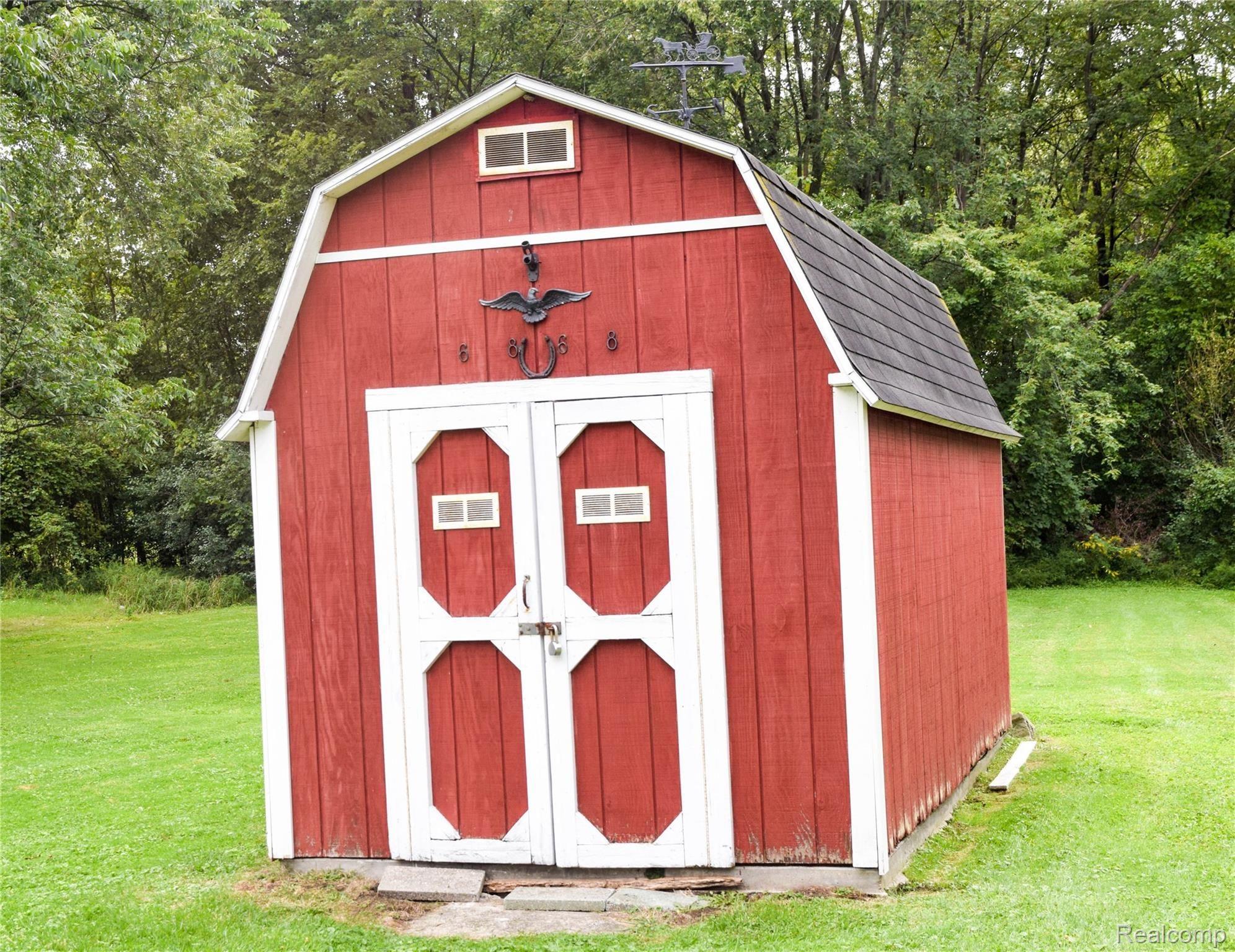 6868 Ball Road Romulus, MI 48174 - Photo 38 of 43 DSC_0043.jpg