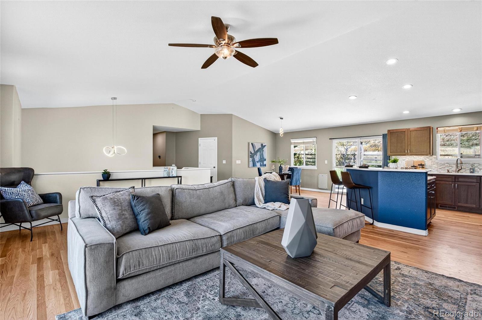 7719 Jared Way Littleton, CO 80125 - Photo 13 of 39