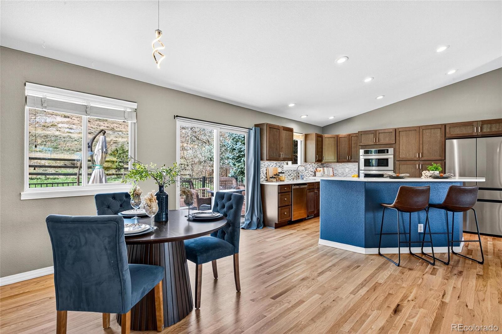 7719 Jared Way Littleton, CO 80125 - Photo 3 of 39