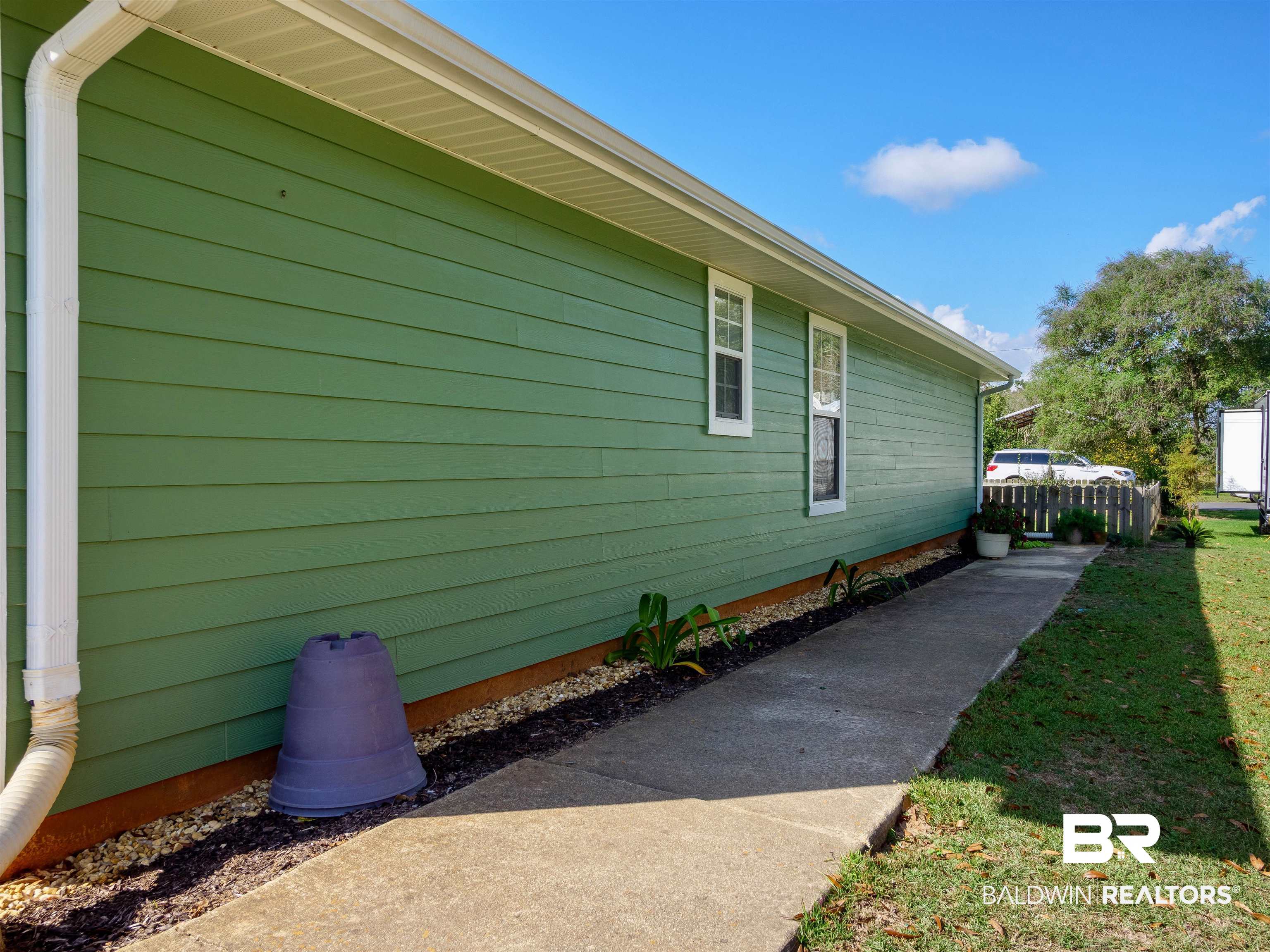 709 West Marigold Avenue Foley, AL 36535 - Photo 22 of 26 East Side of Home