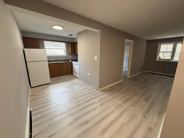 $1,150 | 1213 34th Avenue, Unit 2, Melrose Park, IL 60160