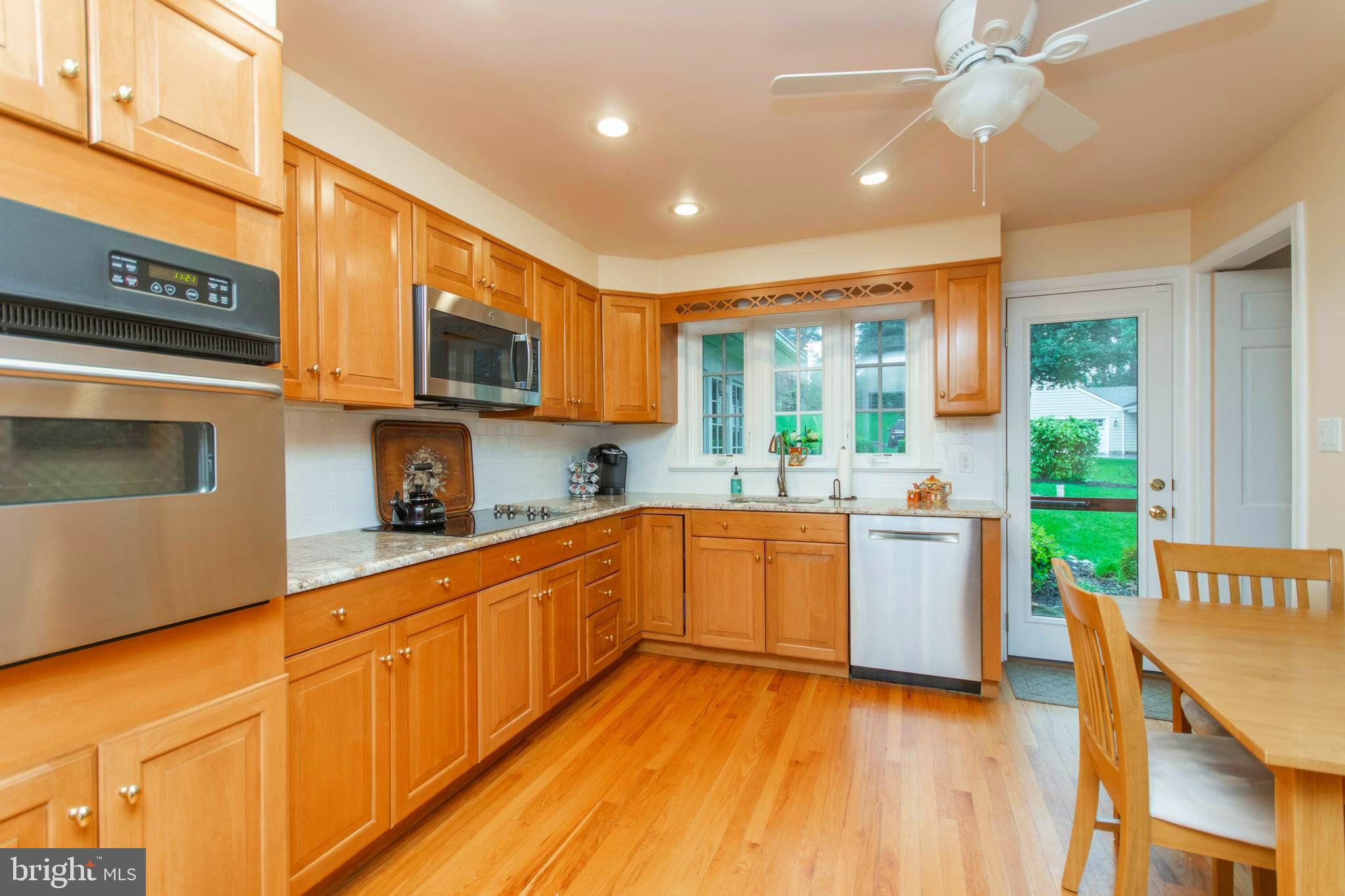 1333 Rydal Road Jenkintown, PA 19046 - Photo 9 of 30 Eat-In-Kitchen