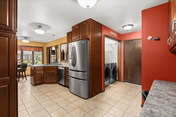 $272,800 | 1015 Lowden Road, Streator, IL 61364