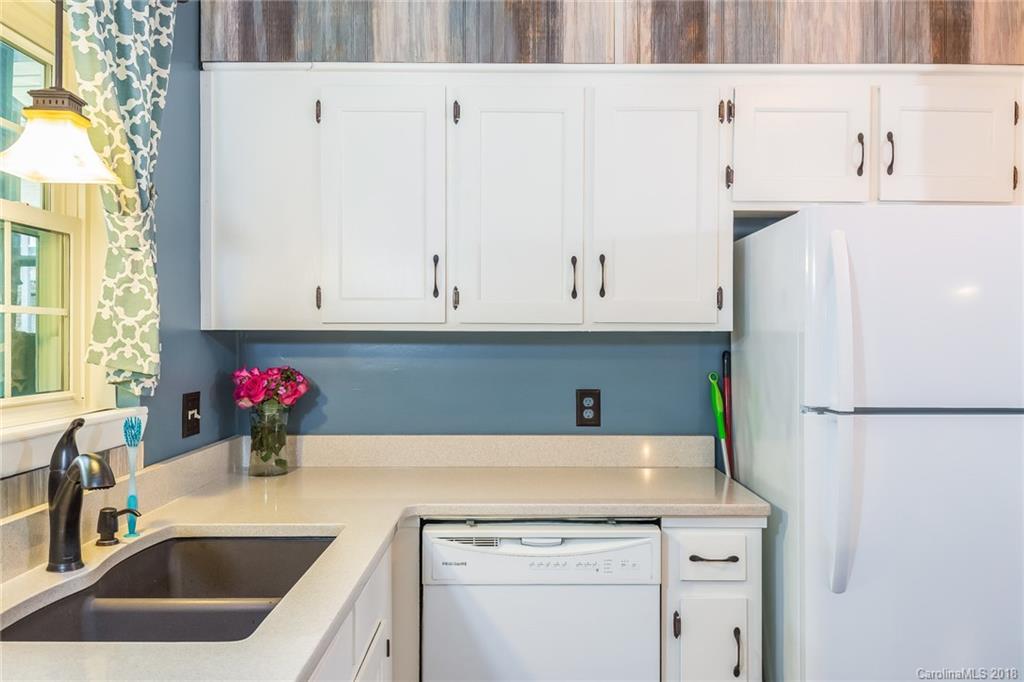 2632 Park Road, Unit F Charlotte, NC 28209 - Photo 4 of 23