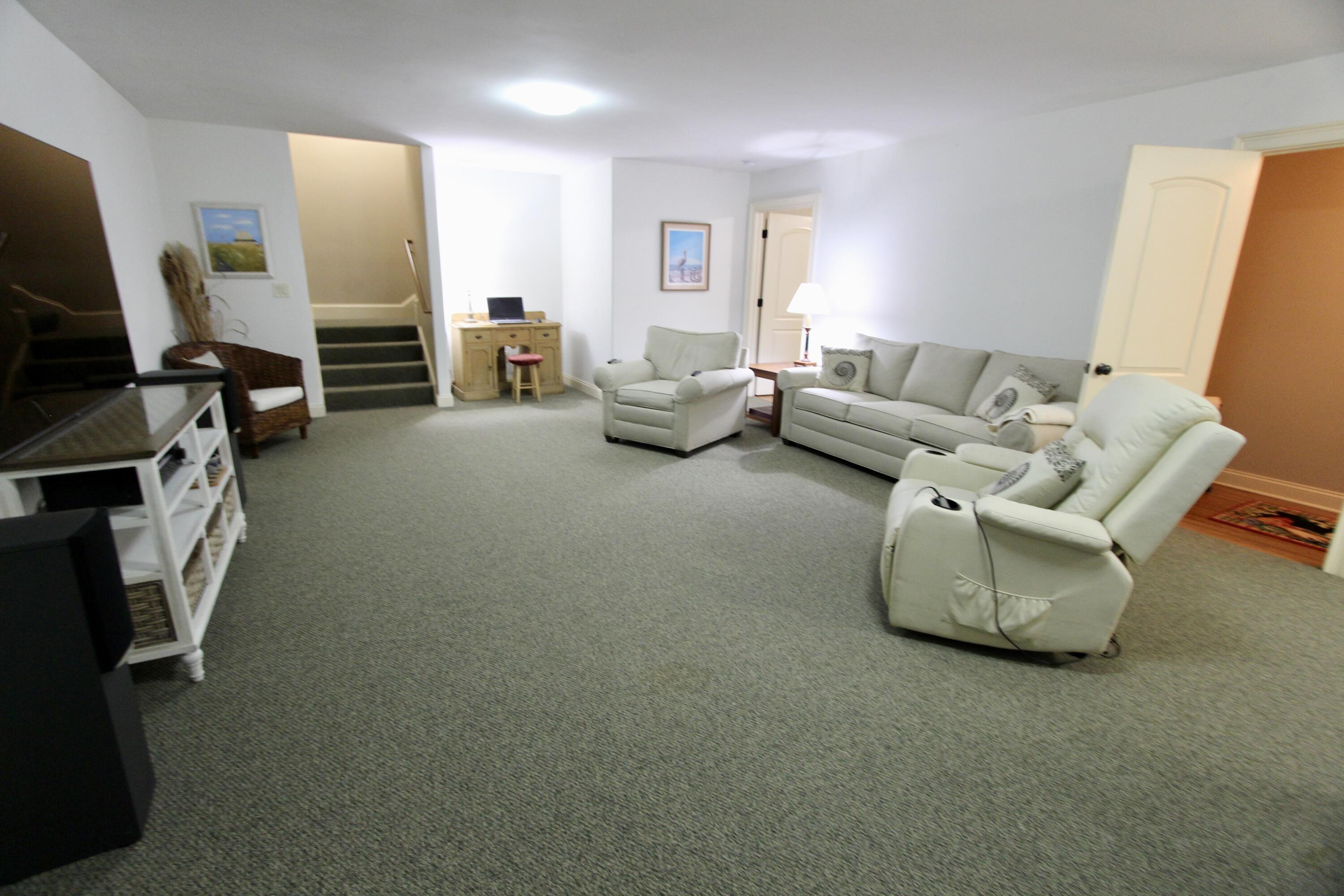 2217 Beckenham Drive Mount Pleasant, SC 29466 - Photo 49 of 95 IMG_3746