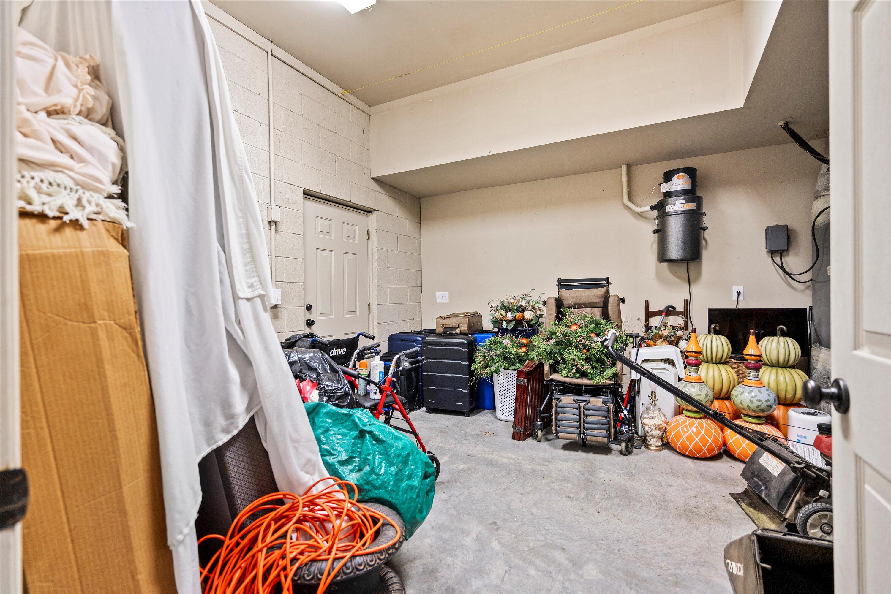 2217 Beckenham Drive Mount Pleasant, SC 29466 - Photo 69 of 95 081-SNY00054