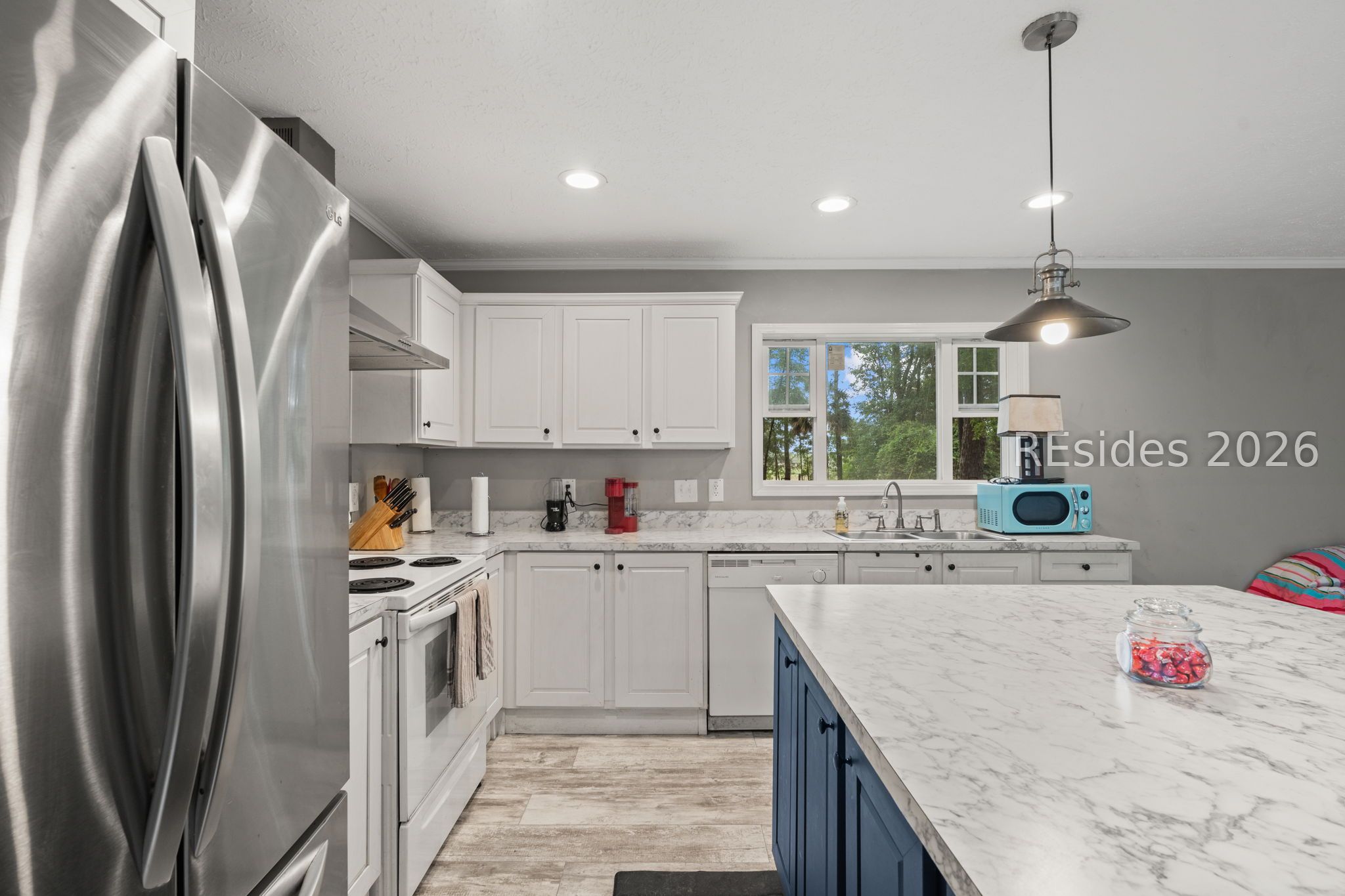 14 Palm Point Road Beaufort, SC 29907 - Photo 6 of 41