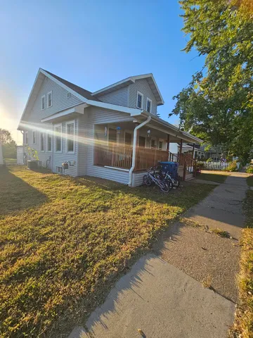 $260,000 | 465 Galena Street, Benton, WI 53803