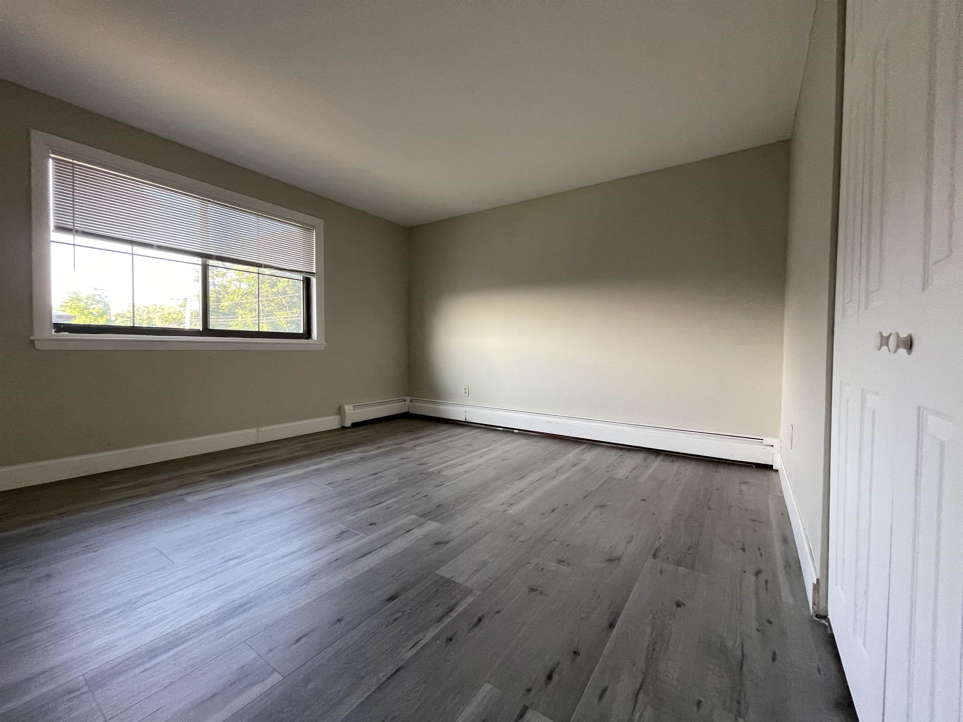 124 Mammoth Road, Unit 21 Hooksett, NH 03106 - Photo 21 of 30