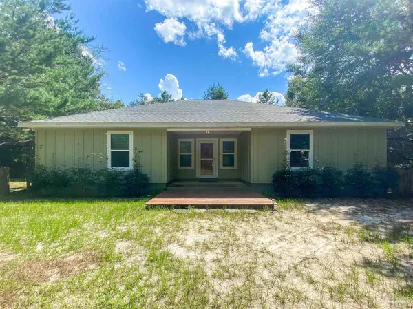 $349,900 | 4700 Thoroughbred Drive, Milton, FL 32583