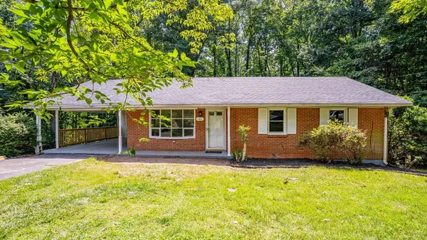 $299,900 | 140 Beechwood Drive, Madison Heights, VA 24572