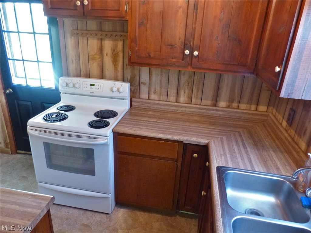 8166 Bellflower Road Mentor, OH 44060 - Photo 13 of 18 Gallery Image 13
