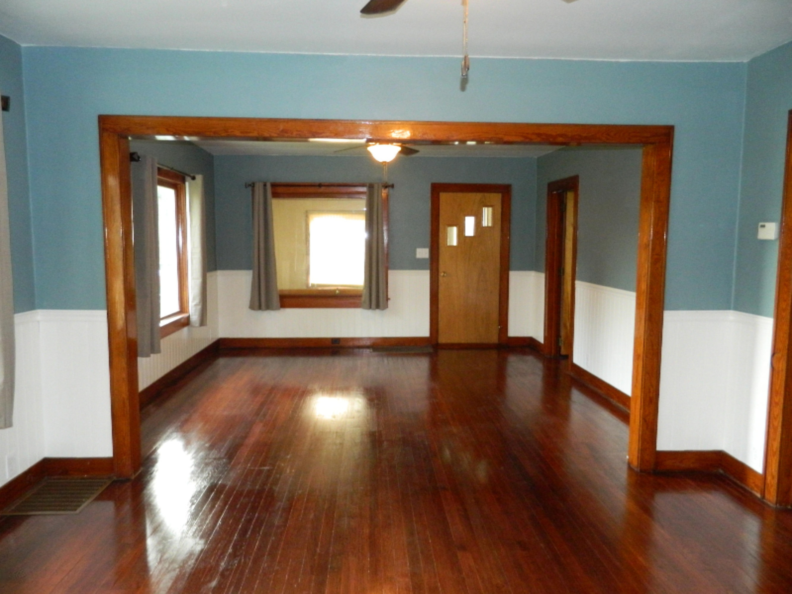 1034 South Constantine Street Three Rivers, MI 49093 - Photo 3 of 11 Dining room