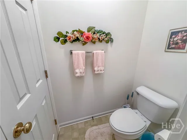 $1,900 | 400 Tibet Avenue, Savannah, GA 31406