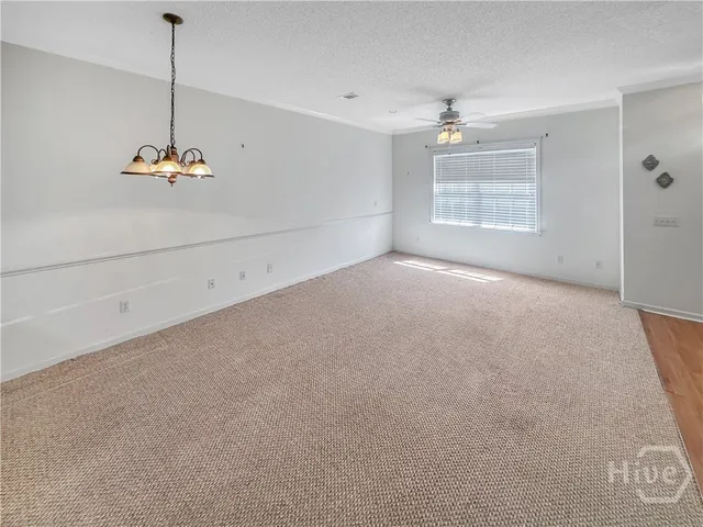 $1,900 | 400 Tibet Avenue, Savannah, GA 31406