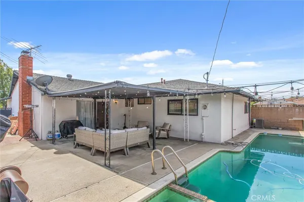 $769,000 | 5450 Bonnie Brae Street, Montclair, CA 91763