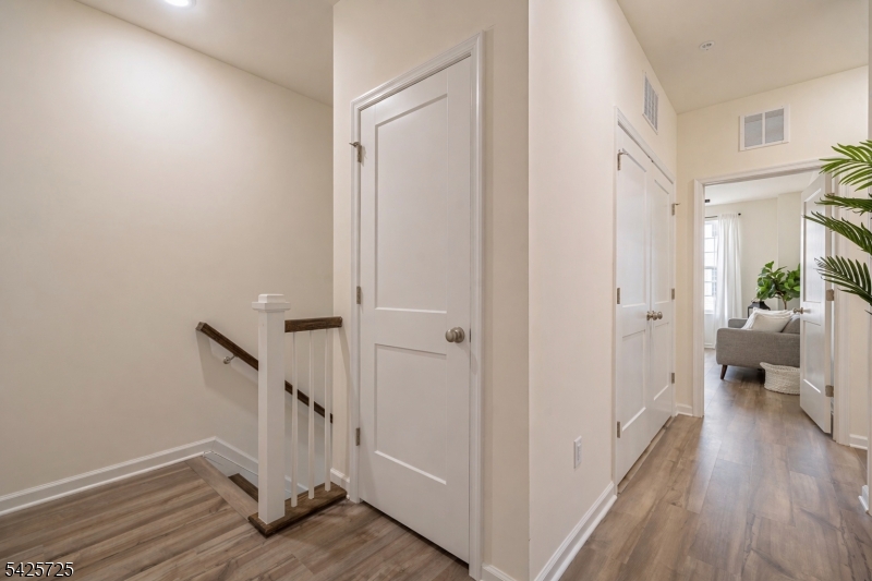 734 Station Road Dunellen, NJ 08812 - Photo 15 of 29
