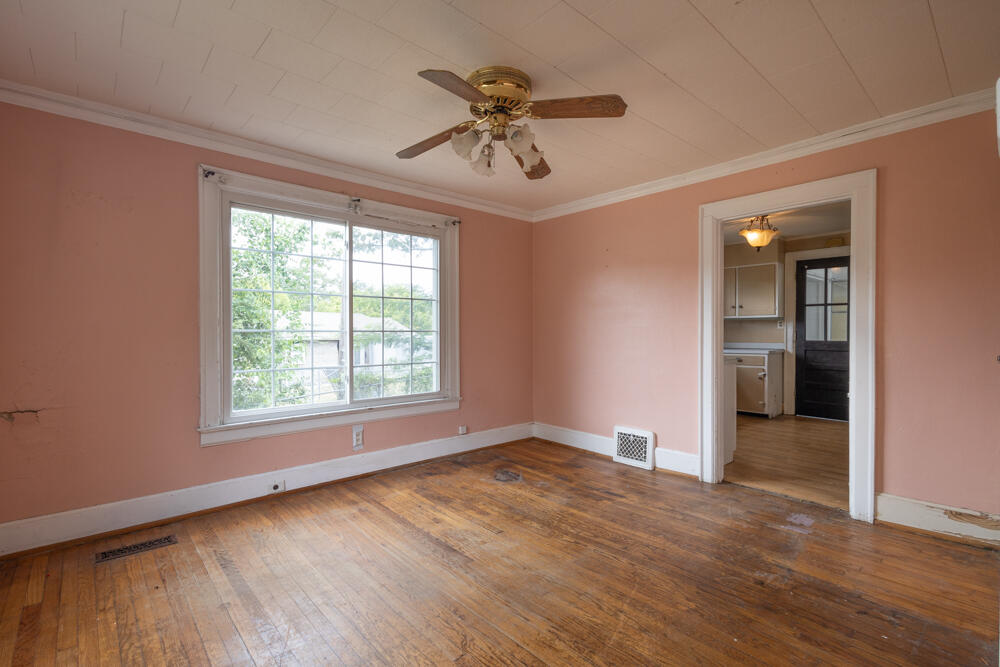 161 Magnolia Street Rossville, GA 30741 - Photo 10 of 33 161 Magnolia St-15