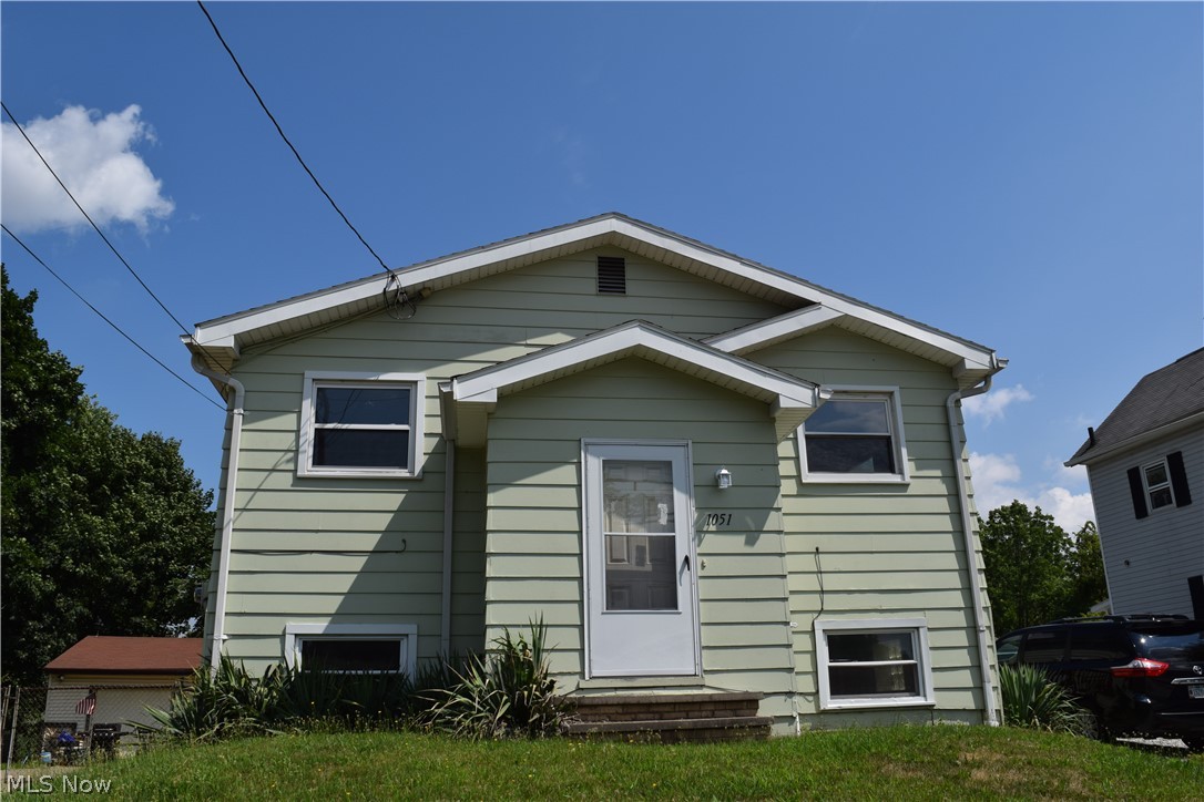 1051 West Waterloo Road Akron, OH 44314 - Photo 1 of 27