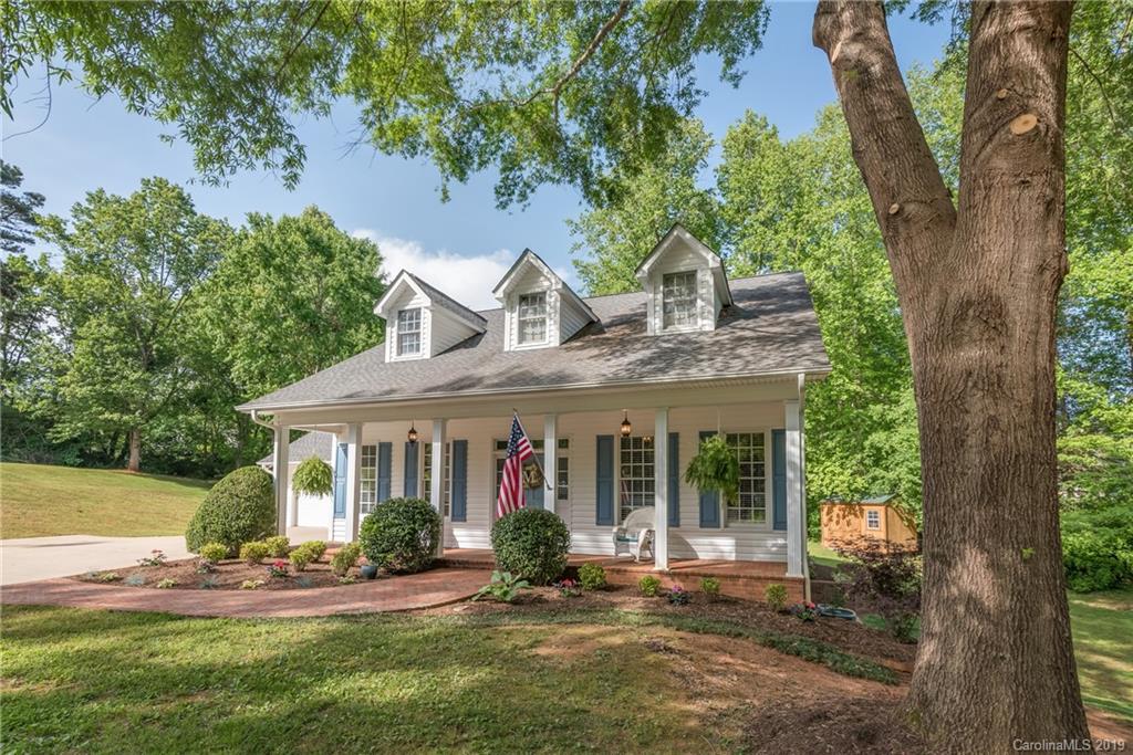 123 Gray Court Rutherfordton, NC 28139 - Photo 2 of 31 Gallery Image 2