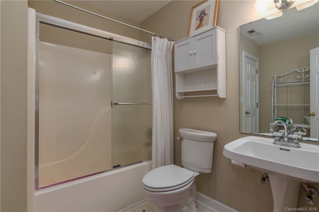 123 Gray Court Rutherfordton, NC 28139 - Photo 20 of 31 Gallery Image 20