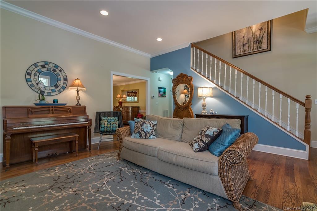 123 Gray Court Rutherfordton, NC 28139 - Photo 7 of 31 Gallery Image 7