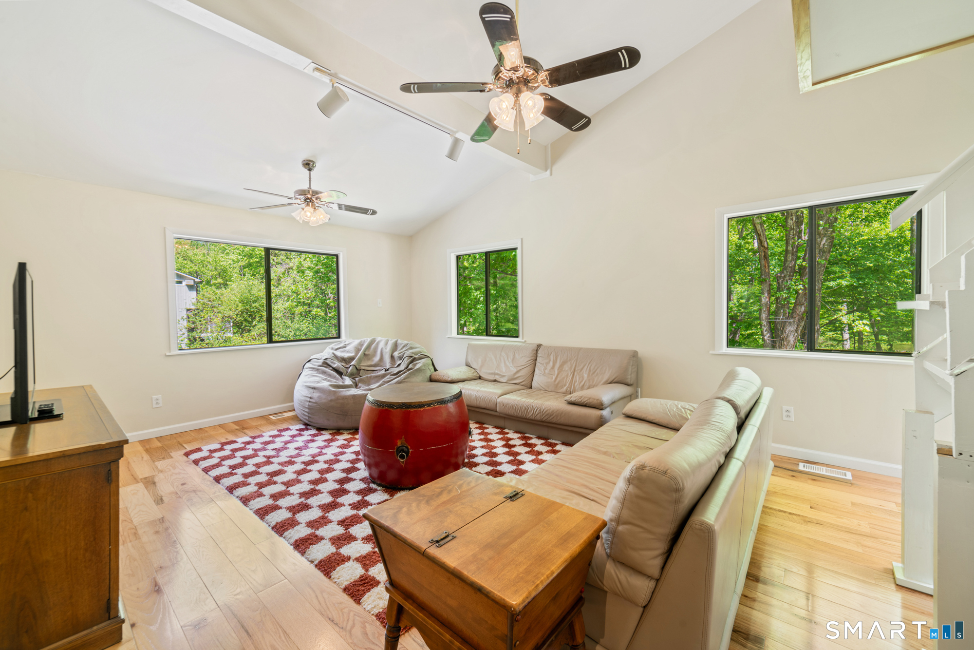 6 Arapaho Road Brookfield, CT 06804 - Photo 7 of 40