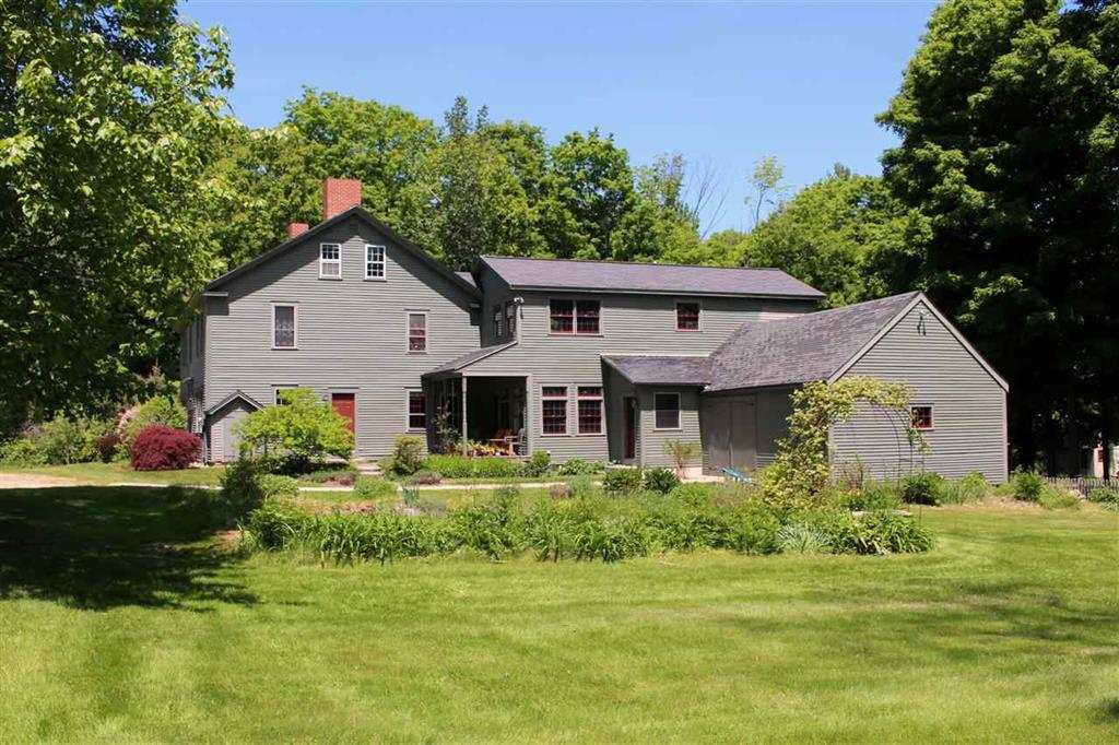 29 S Road Deerfield, NH 03037 - Photo 2 of 27