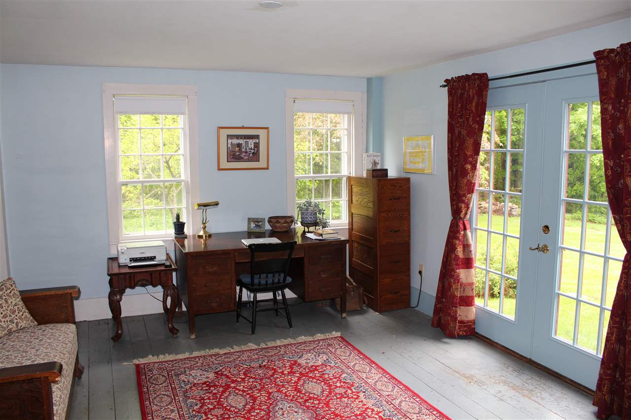 29 S Road Deerfield, NH 03037 - Photo 13 of 27