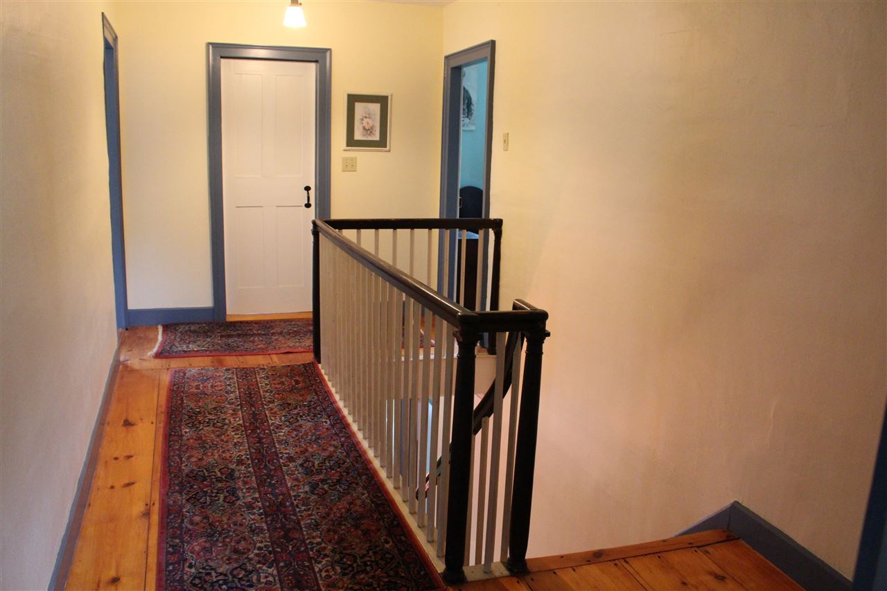 29 S Road Deerfield, NH 03037 - Photo 18 of 27