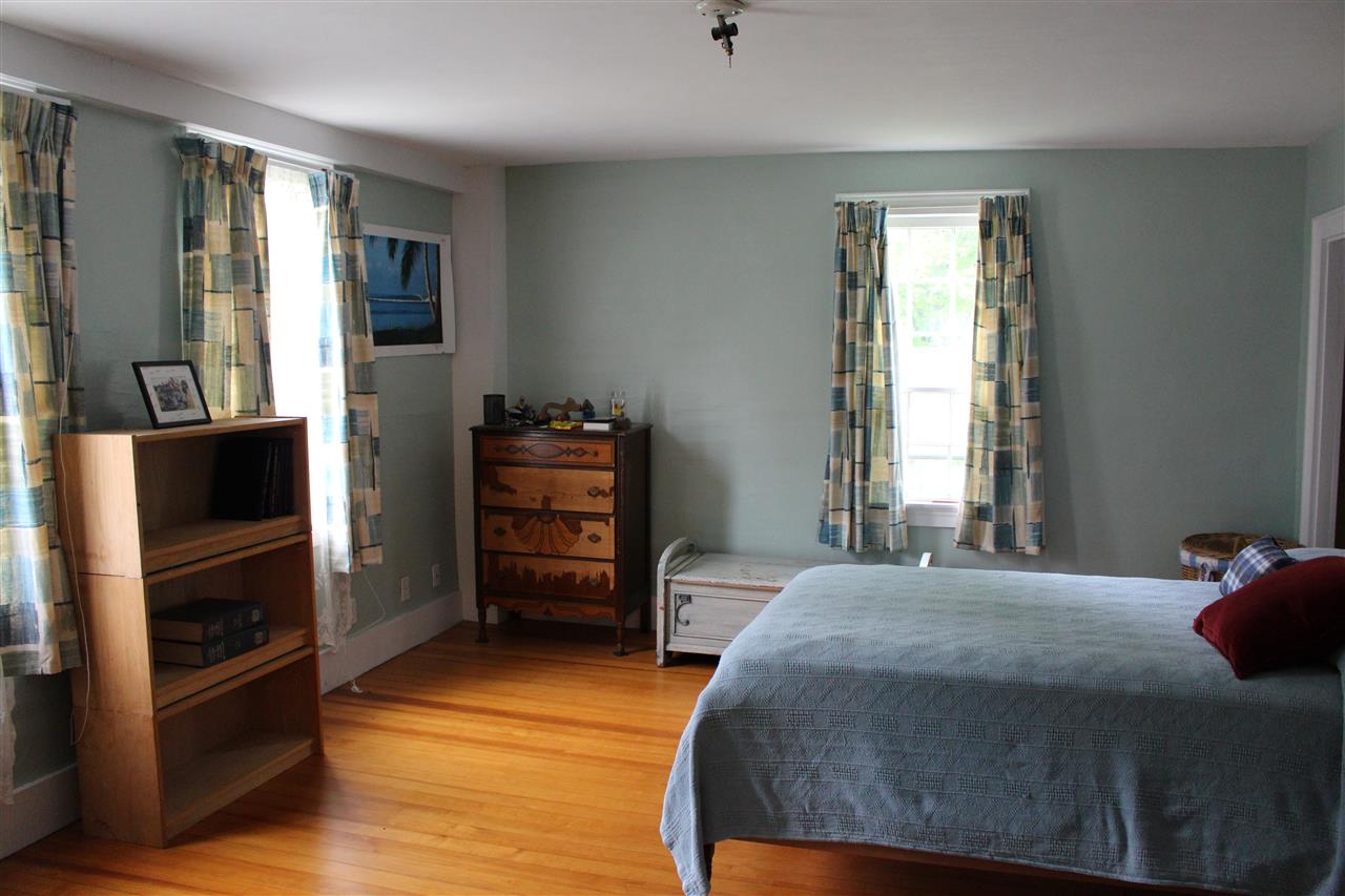 29 S Road Deerfield, NH 03037 - Photo 20 of 27