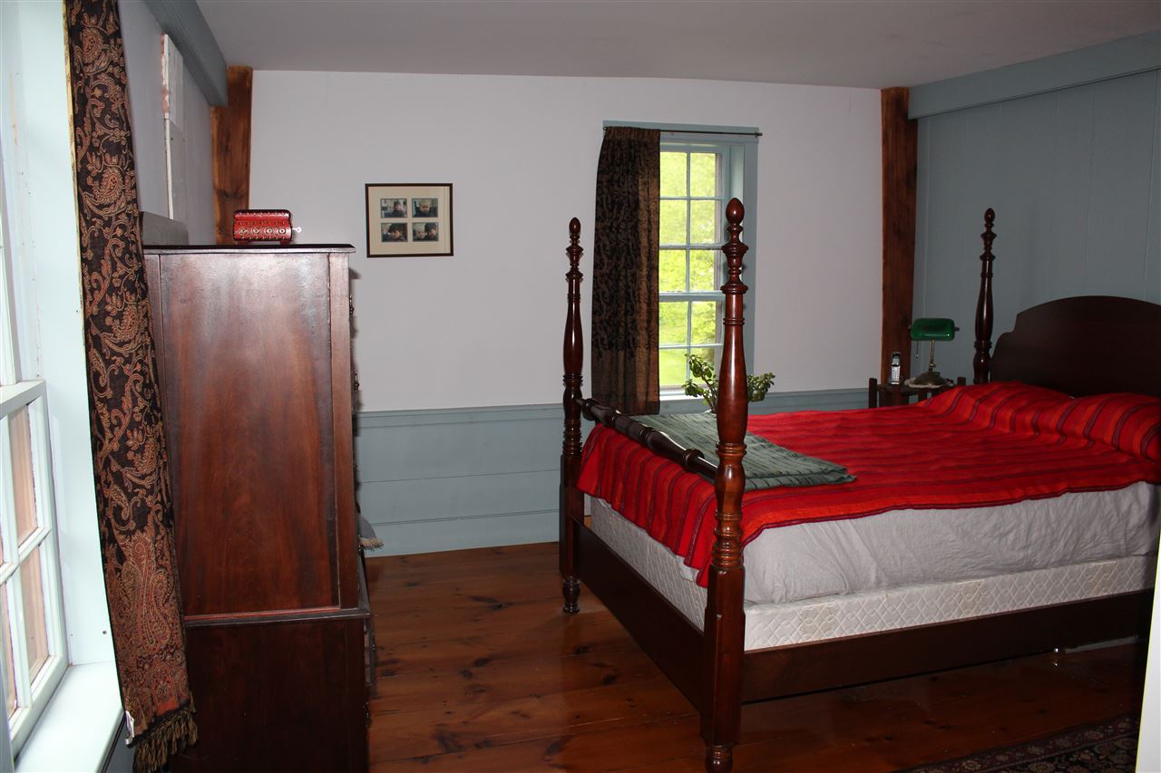 29 S Road Deerfield, NH 03037 - Photo 24 of 27