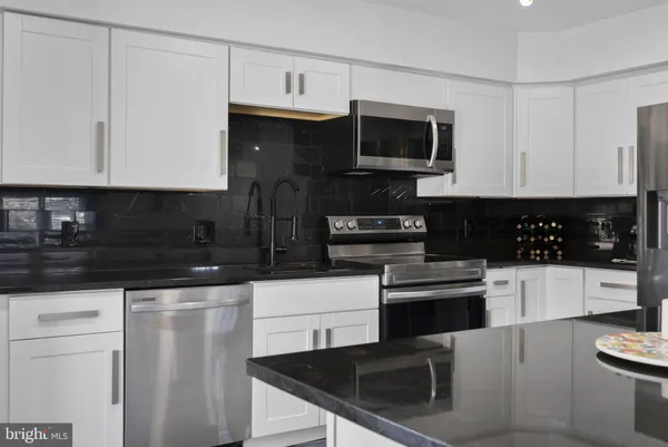 $345,000 | 11317 Hawks Ridge Terrace, Unit 91, Germantown, MD 20876