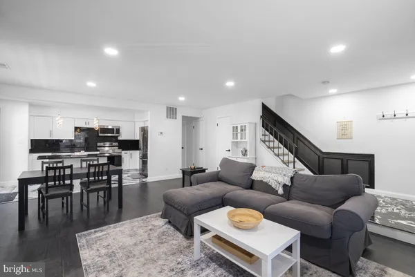 $345,000 | 11317 Hawks Ridge Terrace, Unit 91, Germantown, MD 20876