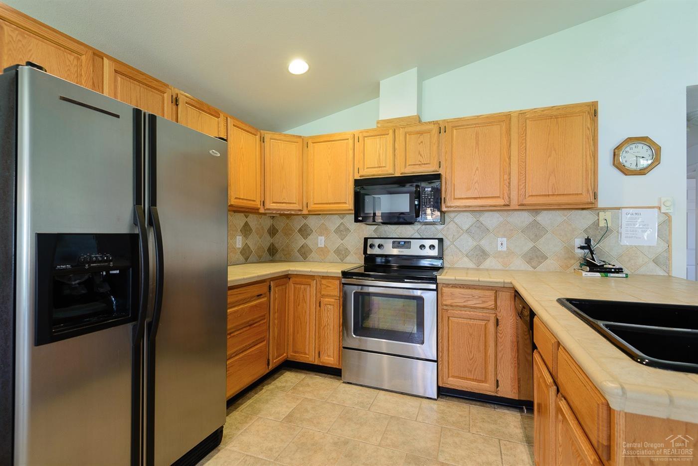 19606 Apache Road Bend, OR 97702 - Photo 24 of 25 Additional Photo