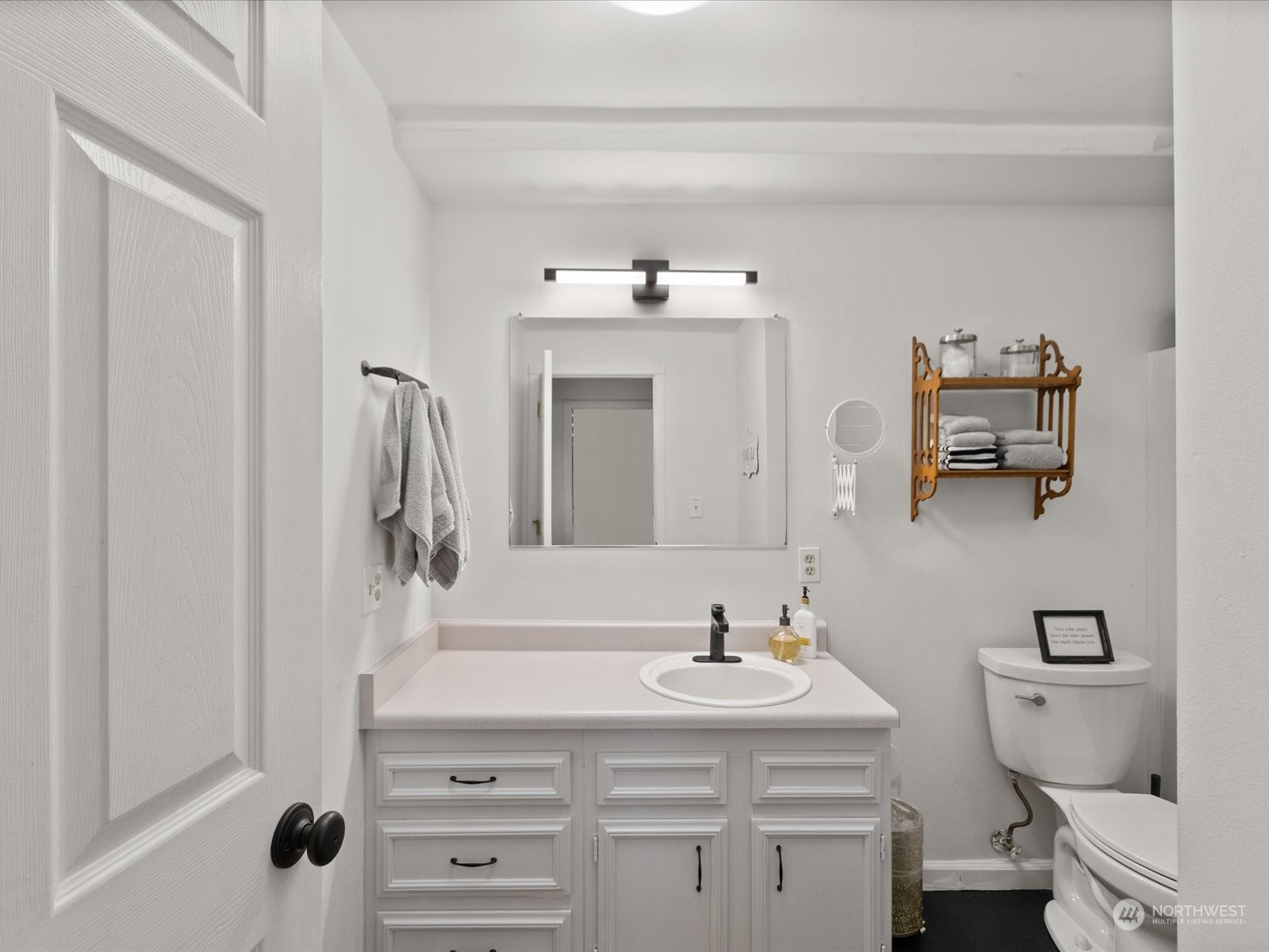 4965 Wilkinson Road Langley, WA 98260 - Photo 26 of 40 Gallery Image 26