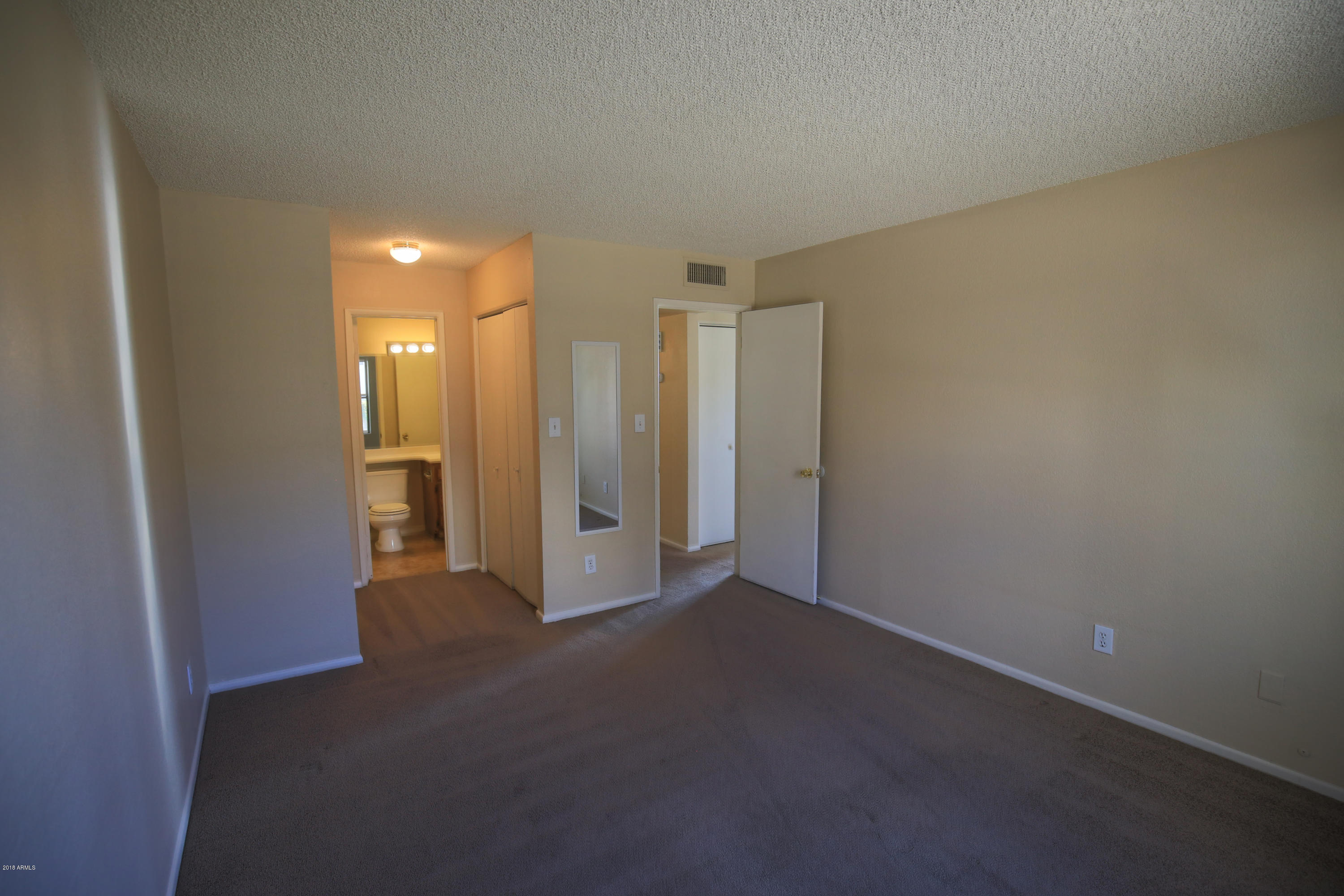 6740 South Rita Lane Tempe, AZ 85283 - Photo 8 of 11 Master