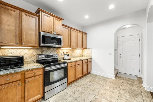 $825,000 | 169 Lake Merial Boulevard, Southport, FL 32409