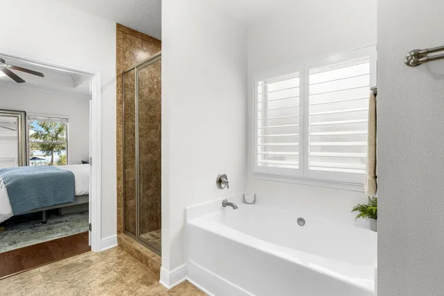 $825,000 | 169 Lake Merial Boulevard, Southport, FL 32409