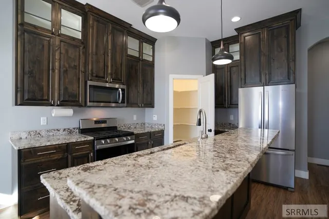 $518,500 | 4340 East Arcadia Avenue, Idaho Falls, ID 83401