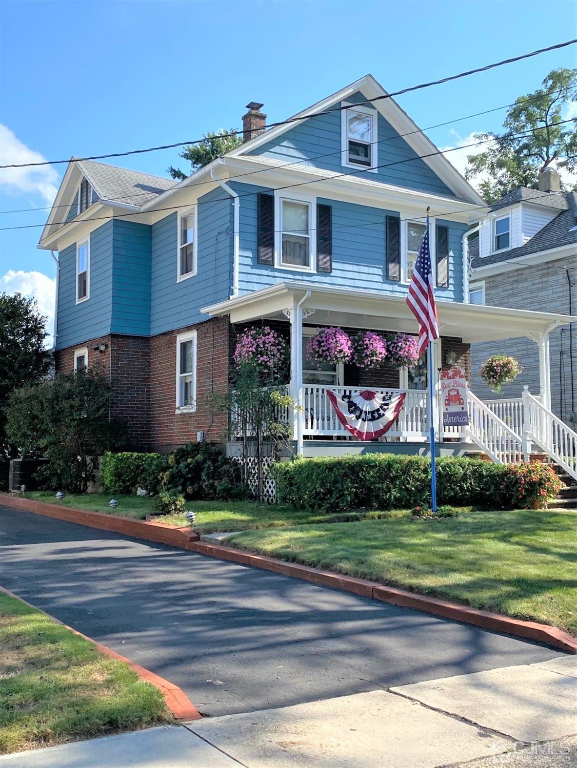 523 Front Street Dunellen, NJ 08812 - Photo 3 of 26 Gallery Image 3