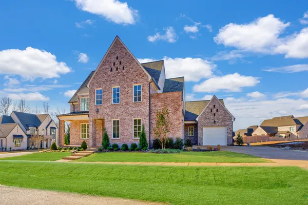 $850,000 | 527 Brangus Vly Drive, Collierville, TN 38017