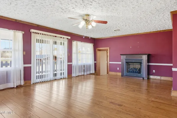 $425,000 | 970 C M Jones Road, Greeneville, TN 37745