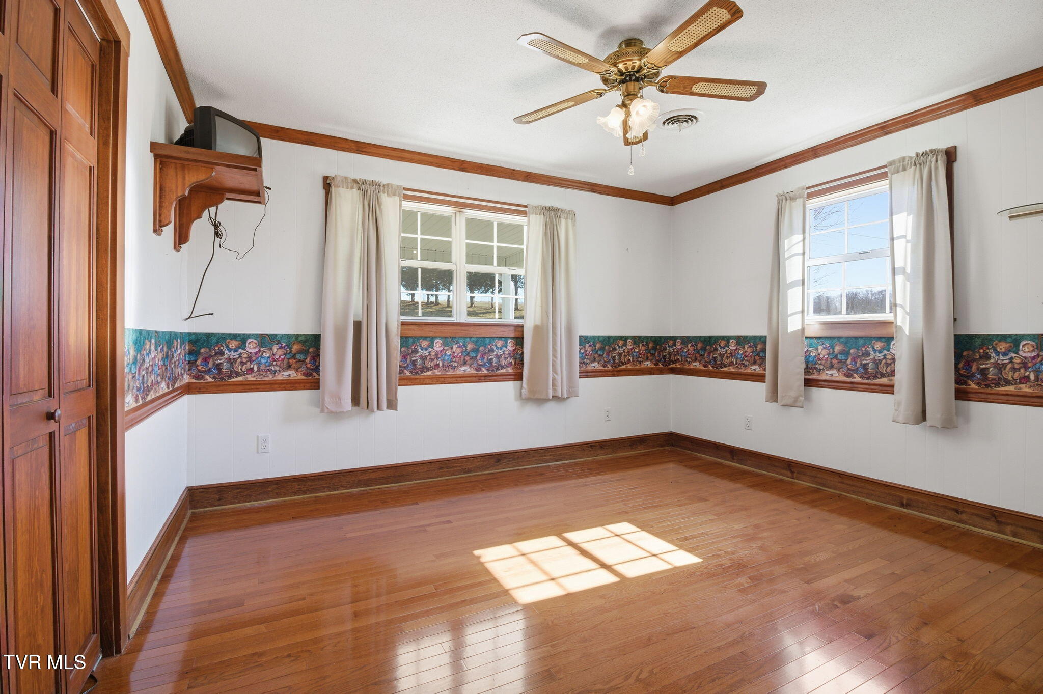 970 C M Jones Road Greeneville, TN 37745 - Photo 24 of 53 26-web-or-mls-DZ3A5493