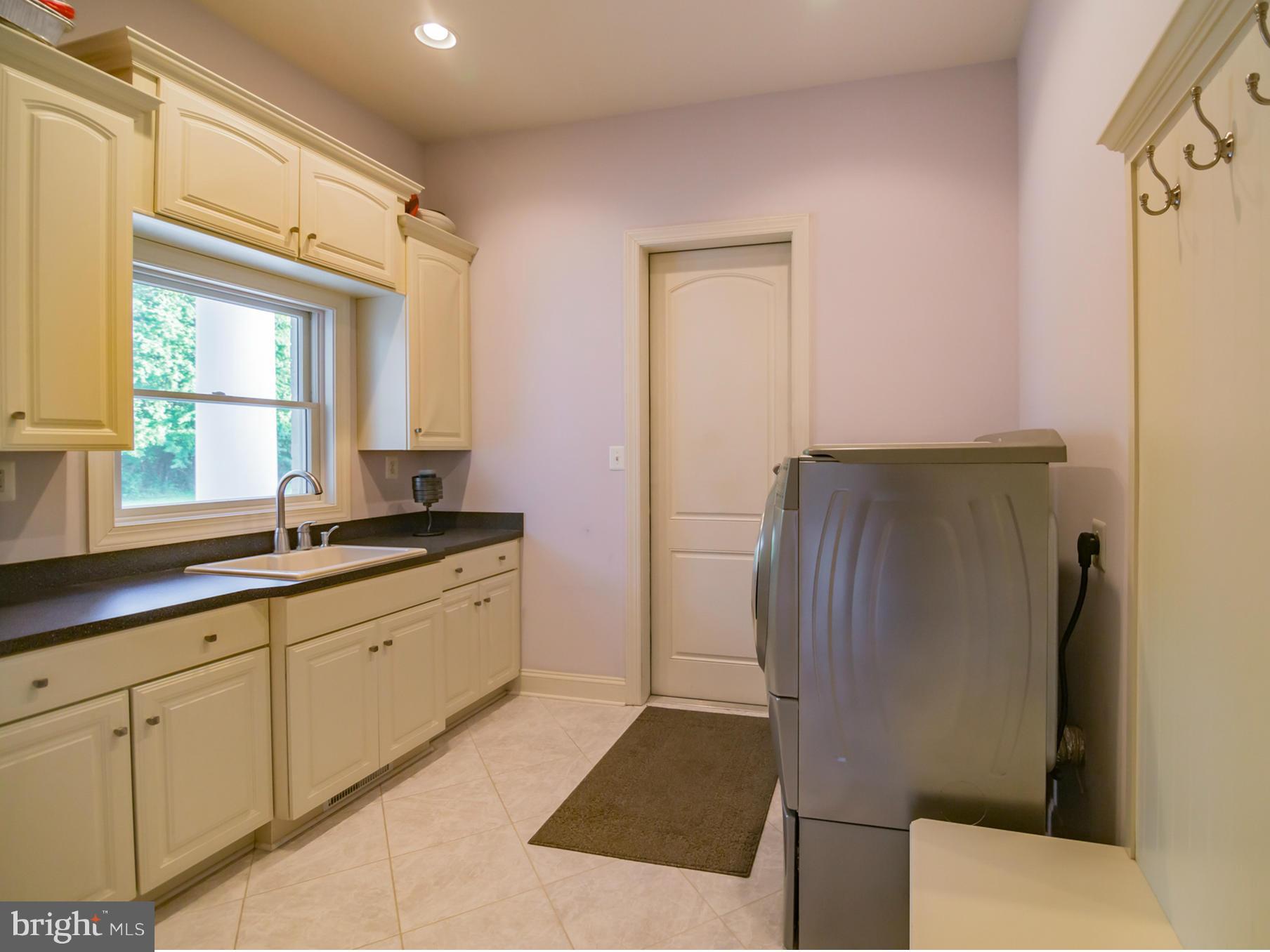 22850 Bayside Road Leonardtown, MD 20650 - Photo 19 of 30 Laundry Room