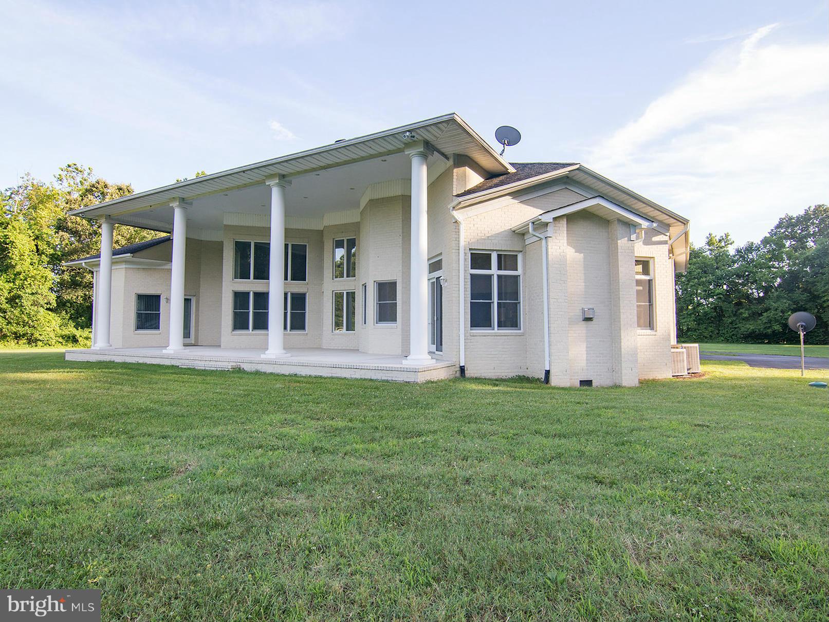 22850 Bayside Road Leonardtown, MD 20650 - Photo 27 of 30 Exterior (Rear)