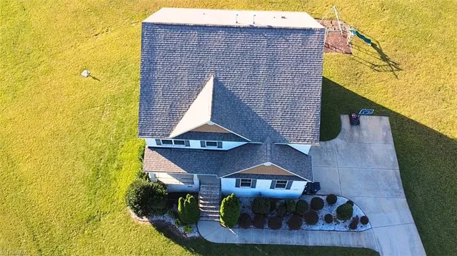 $2,800 | 5205 Winnow Court, Kernersville, NC 27284