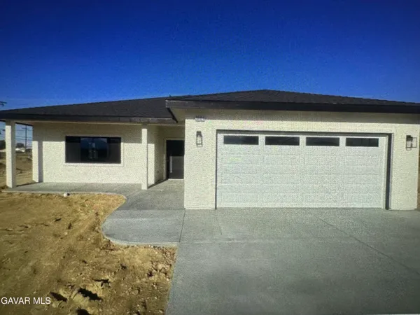 $369,900 | 20924 Corwin Street, California City, CA 93505