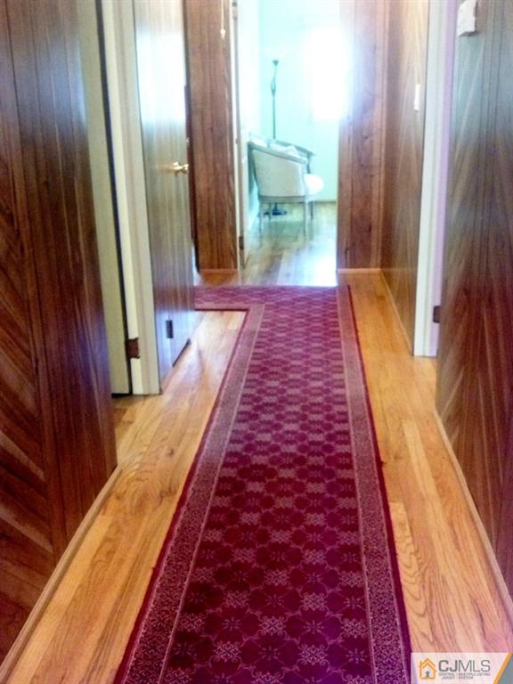 199 Normandy Road Edison, NJ 08820 - Photo 17 of 21 Gallery Image 17